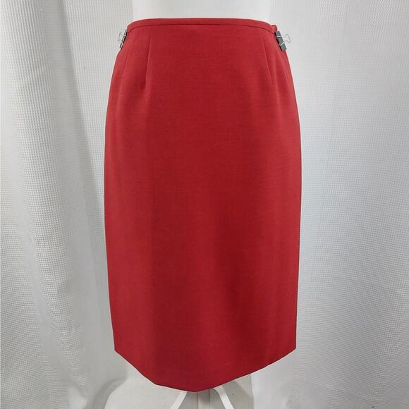 KASPER! GORGEOUS ROUGE RED W/BLACK TRIM 2 PC SKIRT & JACKET SUIT SET! SZ 6P - Picture 4 of 11